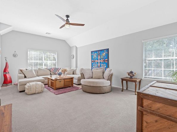 1913 Dove Ridge TRL, Leander TX 78641