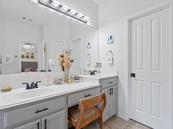 1913 Dove Ridge TRL, Leander TX 78641