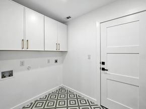 8411 Rockwood LN, Austin TX 78757