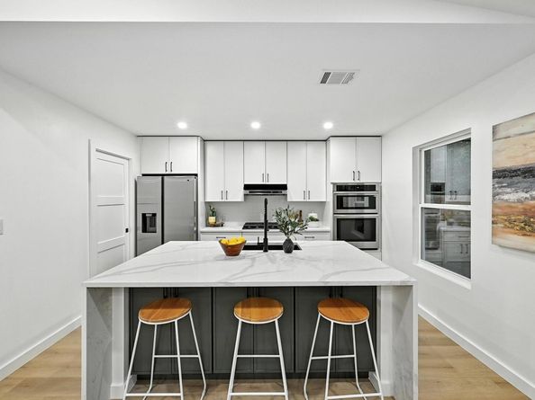 8411 Rockwood LN, Austin TX 78757