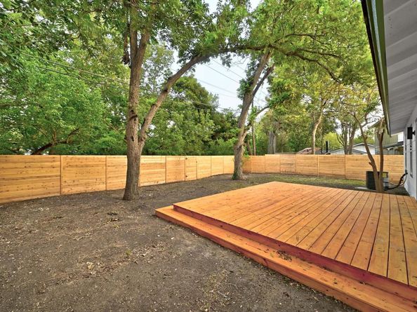 8411 Rockwood LN, Austin TX 78757