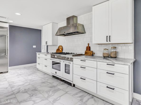 23 Meeting House Road, Greenwich CT 06831