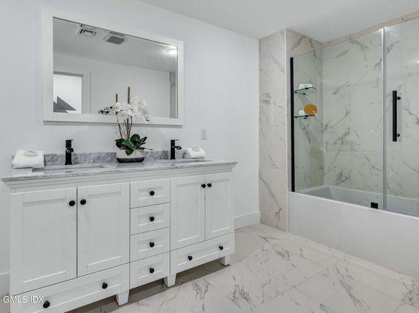 23 Meeting House Road, Greenwich CT 06831