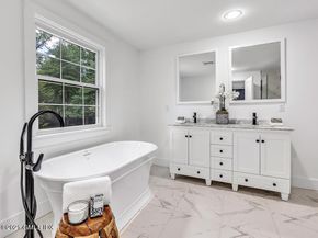 23 Meeting House Road, Greenwich CT 06831