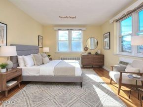 4 Putnam Hill 2B, Greenwich CT 06830