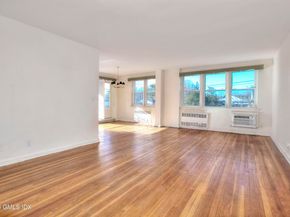 4 Putnam Hill 2B, Greenwich CT 06830