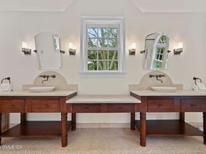 12 Wooddale Road, Greenwich CT 06830