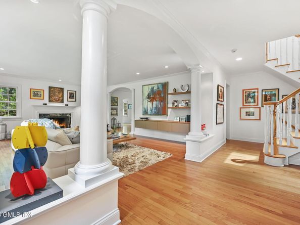 12 Wooddale Road, Greenwich CT 06830