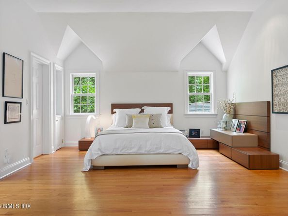 12 Wooddale Road, Greenwich CT 06830