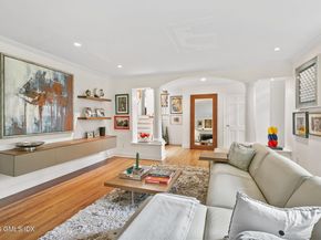 12 Wooddale Road, Greenwich CT 06830