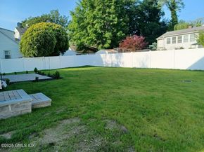 105 Houston Terrace, Stamford CT 06902