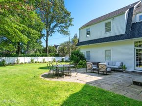 227 Riverside Avenue, Riverside CT 06878
