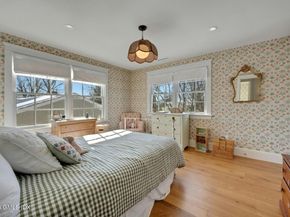 5 Greenwich Cove Drive, Old Greenwich CT 06870