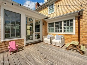 5 Greenwich Cove Drive, Old Greenwich CT 06870