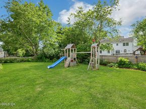 5 Greenwich Cove Drive, Old Greenwich CT 06870