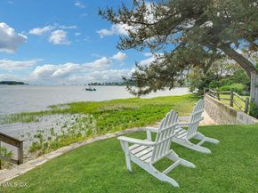 5 Greenwich Cove Drive, Old Greenwich CT 06870