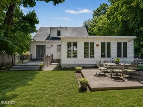 8 Ernel Drive, Riverside CT 06878