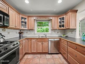 8 Ernel Drive, Riverside CT 06878