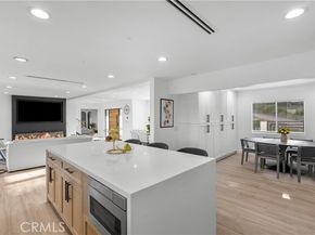 19538 Redwing, Tarzana (los Angeles) CA 91356