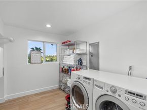 19538 Redwing, Tarzana (los Angeles) CA 91356