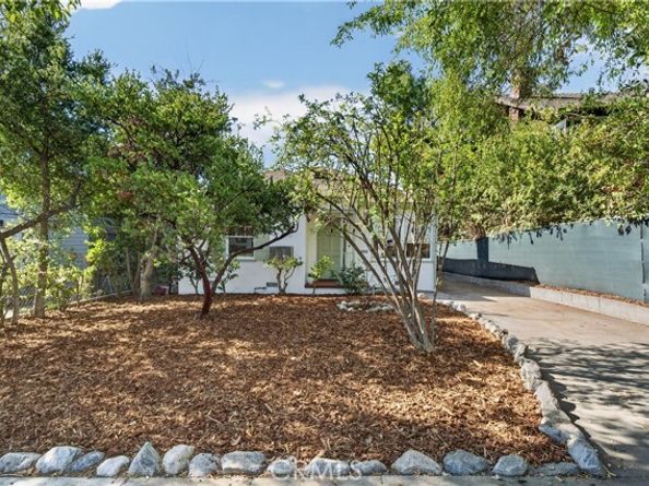 590 Prescott Street, Pasadena CA 91104