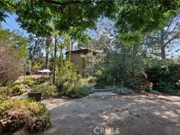 10025 Covert Avenue, Tujunga (los Angeles) CA 91042