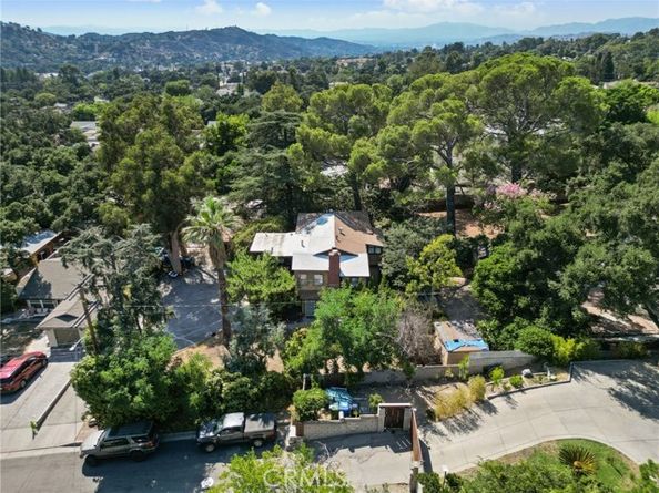 10025 Covert Avenue, Tujunga (los Angeles) CA 91042