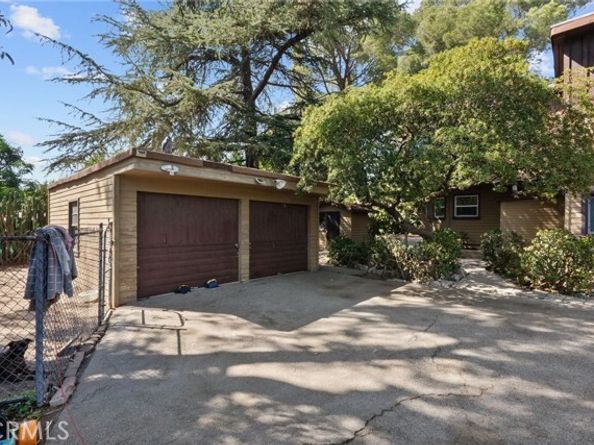 10025 Covert Avenue, Tujunga (los Angeles) CA 91042