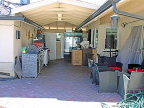 8930 Rubio, North Hills (los Angeles) CA 91343