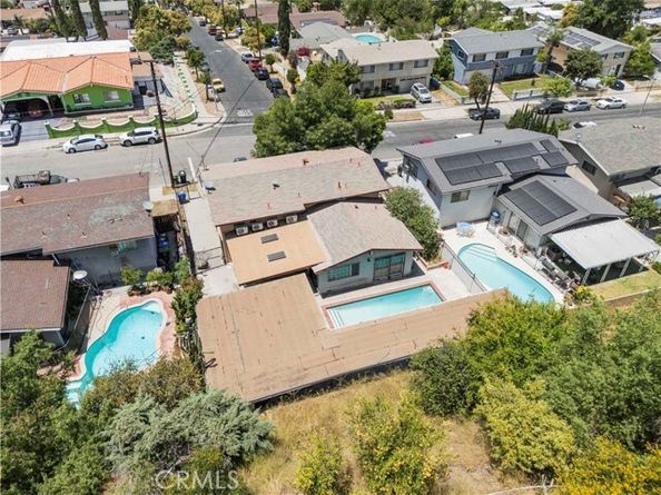 12616 Terra Bella Street, Pacoima (los Angeles) CA 91331
