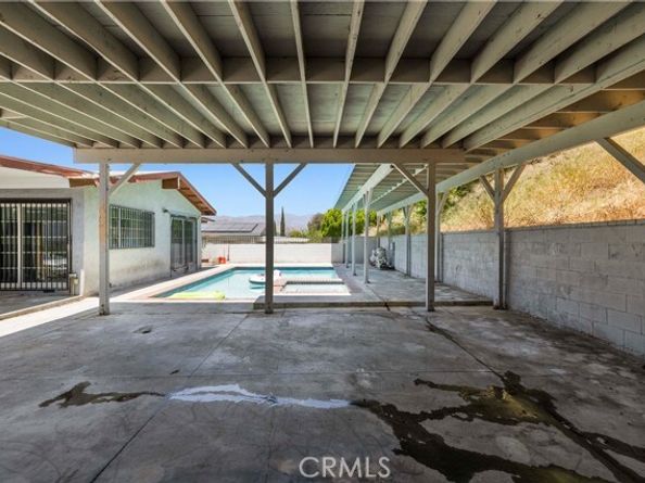 12616 Terra Bella Street, Pacoima (los Angeles) CA 91331