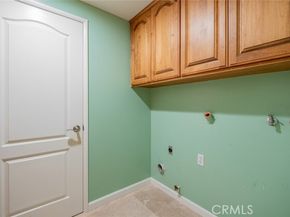 9530 Wheatland Avenue, Burbank CA 91040