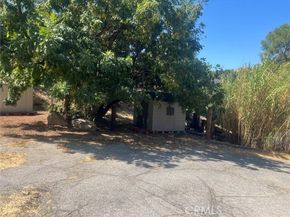 9530 Wheatland Avenue, Burbank CA 91040