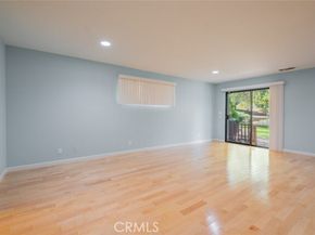 9530 Wheatland Avenue, Burbank CA 91040