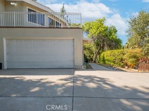9530 Wheatland Avenue, Burbank CA 91040