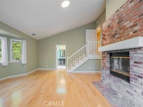 9530 Wheatland Avenue, Burbank CA 91040