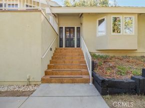9530 Wheatland Avenue, Burbank CA 91040