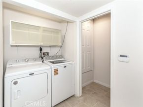 7020 Lennox Avenue 3A, Van Nuys (los Angeles) CA 91405