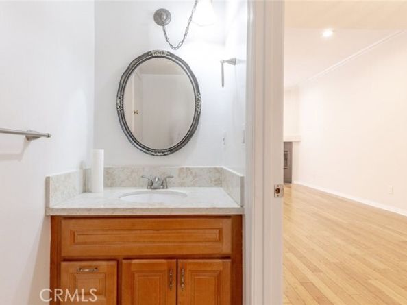 7020 Lennox Avenue 3A, Van Nuys (los Angeles) CA 91405