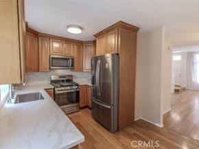 7020 Lennox Avenue 3A, Van Nuys (los Angeles) CA 91405