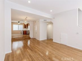 7020 Lennox Avenue 3A, Van Nuys (los Angeles) CA 91405