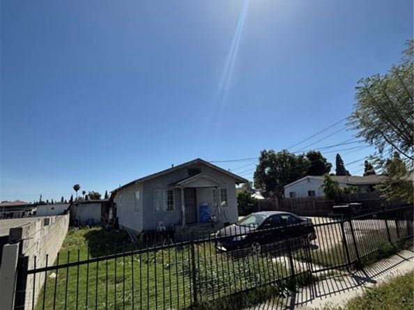 2402 E 126th, Compton CA 90222