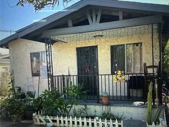 1226 Kern Ave