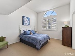 4464 Moorpark 104, Toluca Lake (los Angeles) CA 91602