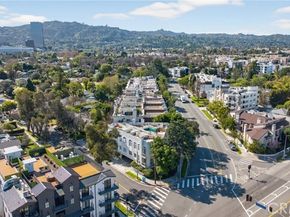4464 Moorpark 104, Toluca Lake (los Angeles) CA 91602