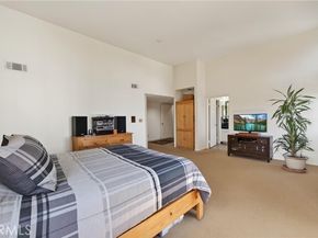 4464 Moorpark 104, Toluca Lake (los Angeles) CA 91602