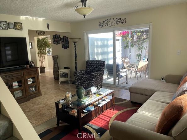 927 W 6th Street, San Pedro (los Angeles) CA 90731