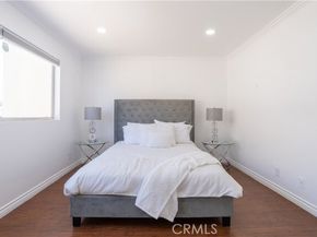 13801 Oxnard Street 202, Van Nuys (los Angeles) CA 91401