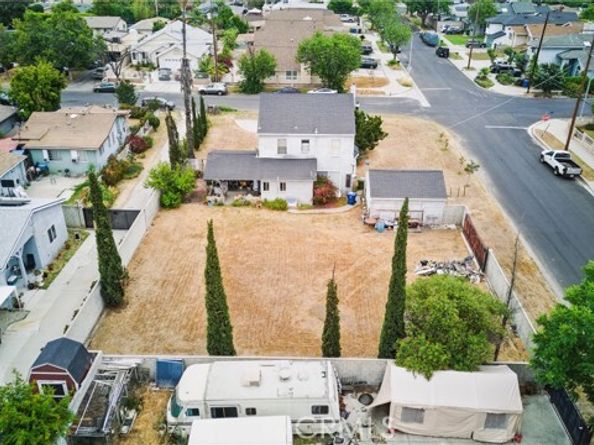 13321 Reedley Street, Panorama City (los Angeles) CA 91402