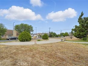 13321 Reedley Street, Panorama City (los Angeles) CA 91402